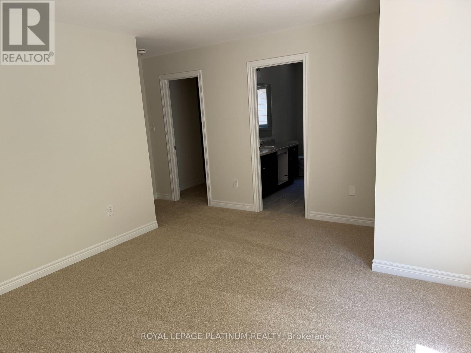 135 Mceachern Lane, Gravenhurst, Ontario  P1P 0H8 - Photo 15 - X12579152