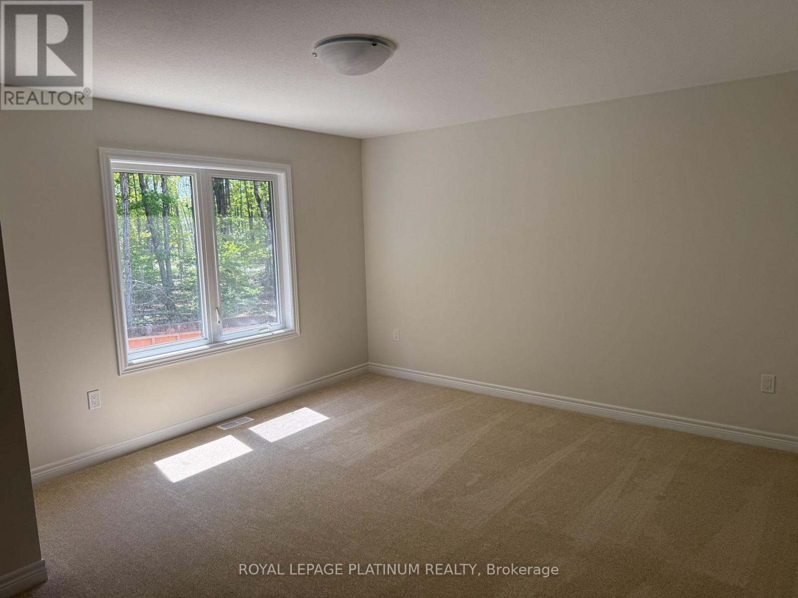 135 Mceachern Lane, Gravenhurst, Ontario  P1P 0H8 - Photo 16 - X12579152