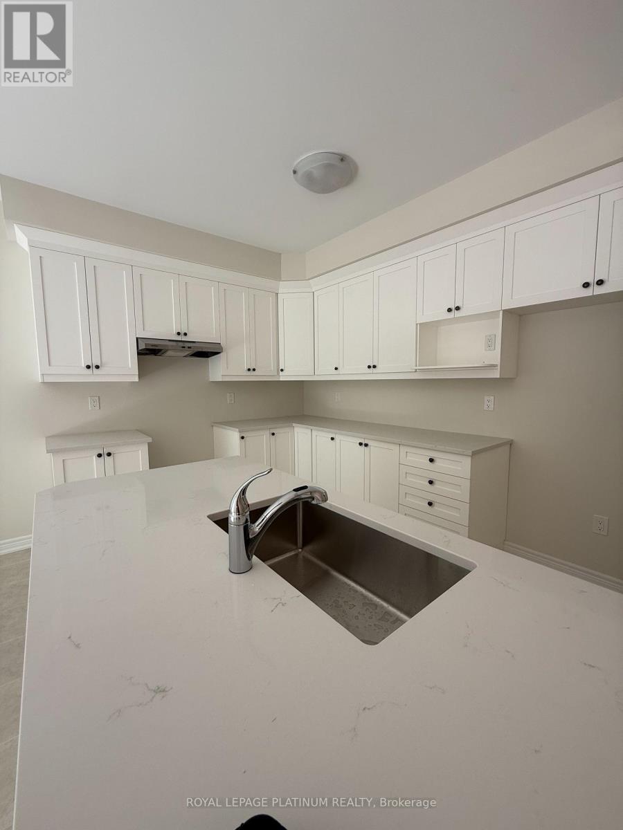 135 Mceachern Lane, Gravenhurst, Ontario  P1P 0H8 - Photo 23 - X12579152