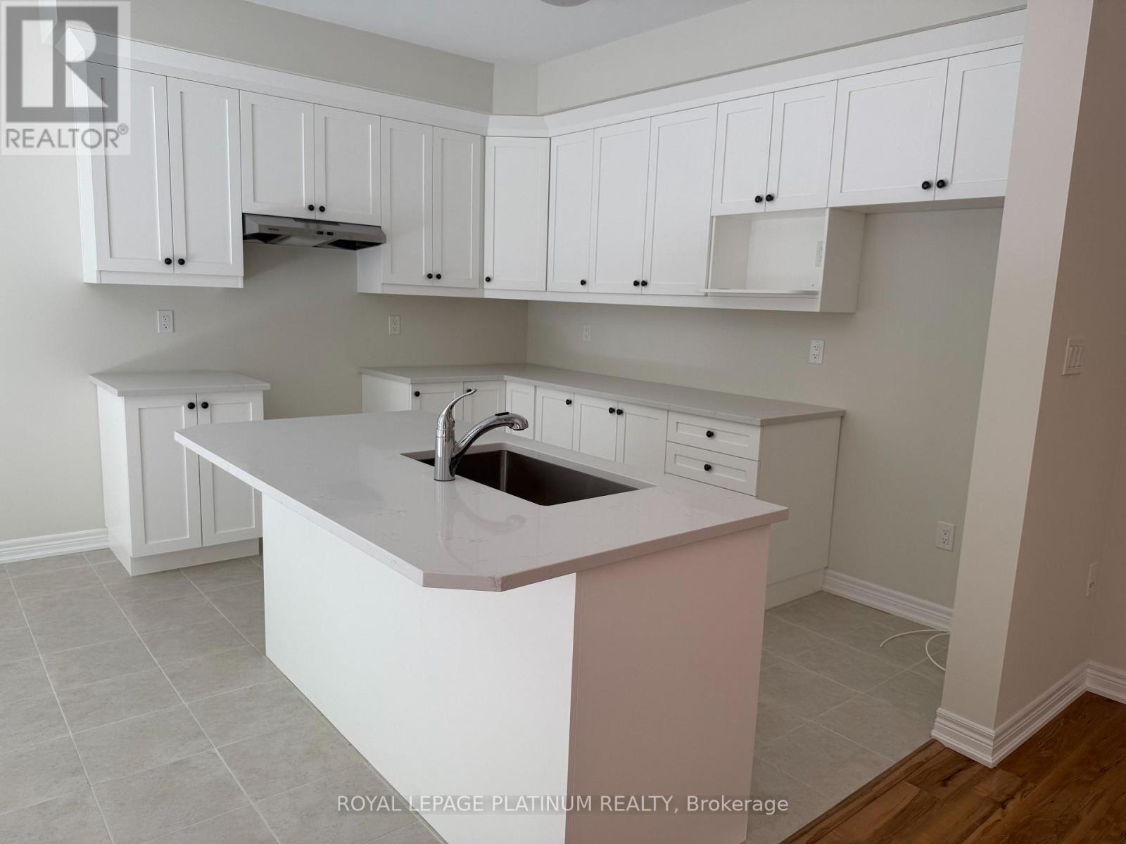 135 Mceachern Lane, Gravenhurst, Ontario  P1P 0H8 - Photo 24 - X12579152