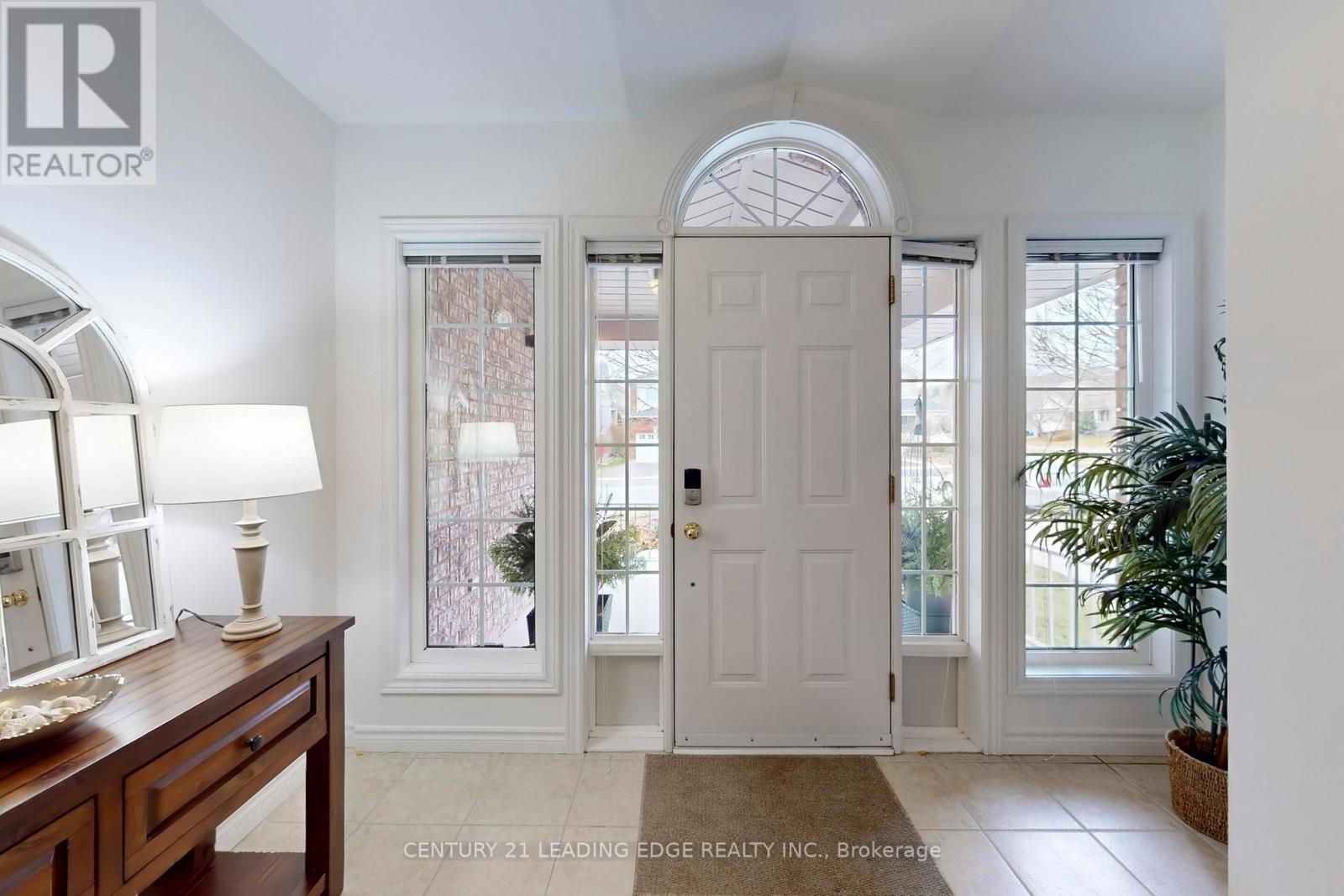 468 Settlers Ridge, Peterborough, Ontario  K9L 2A6 - Photo 3 - X12579188