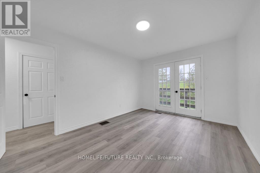 Upper - 453 Crystal Drive, Peterborough, Ontario  K9J 8L3 - Photo 16 - X12579216