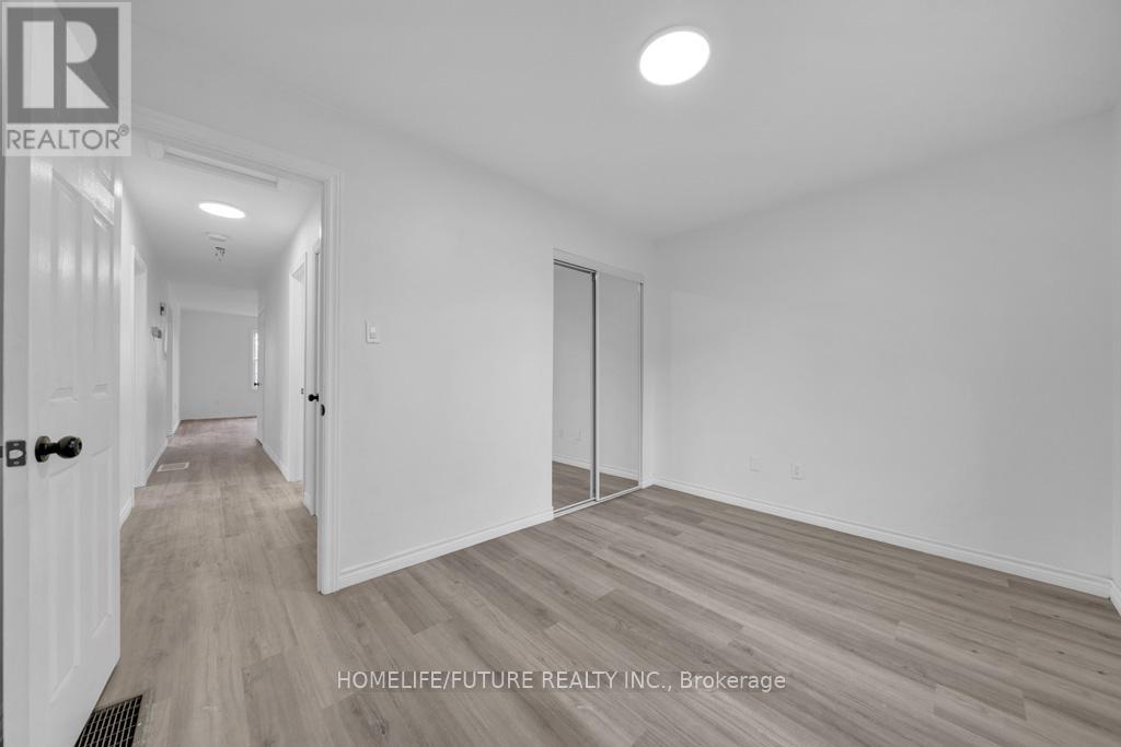 Upper - 453 Crystal Drive, Peterborough, Ontario  K9J 8L3 - Photo 18 - X12579216