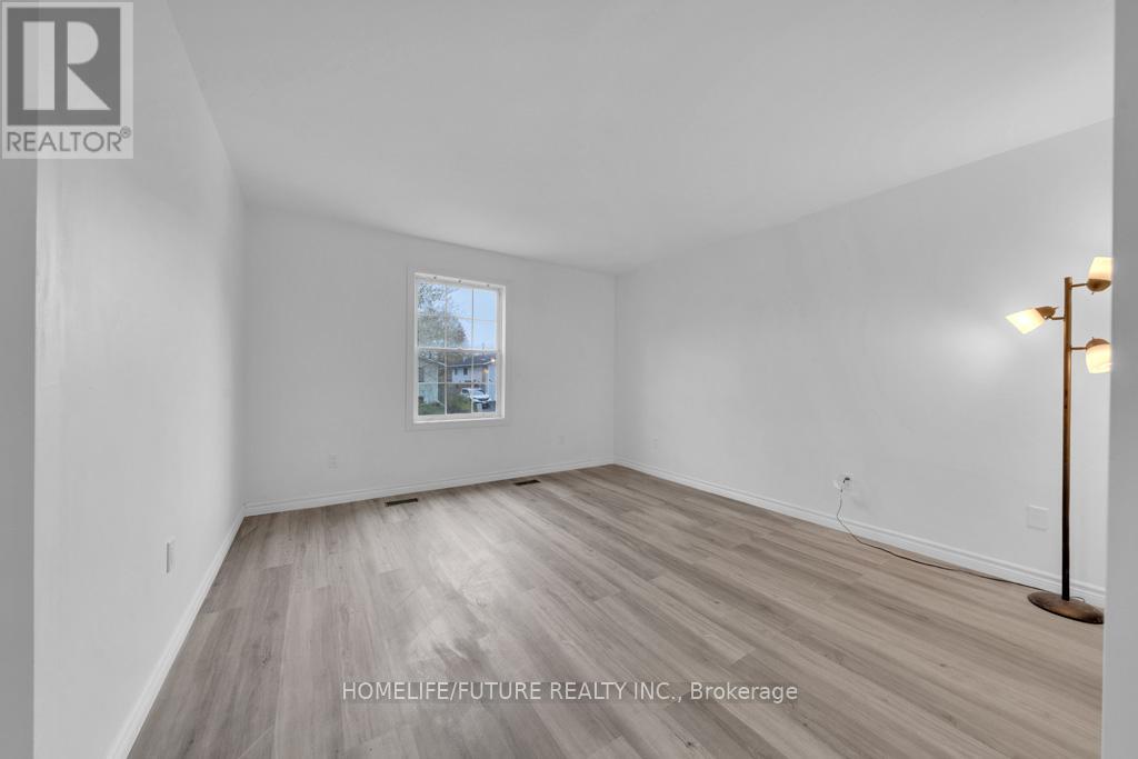 Upper - 453 Crystal Drive, Peterborough, Ontario  K9J 8L3 - Photo 6 - X12579216