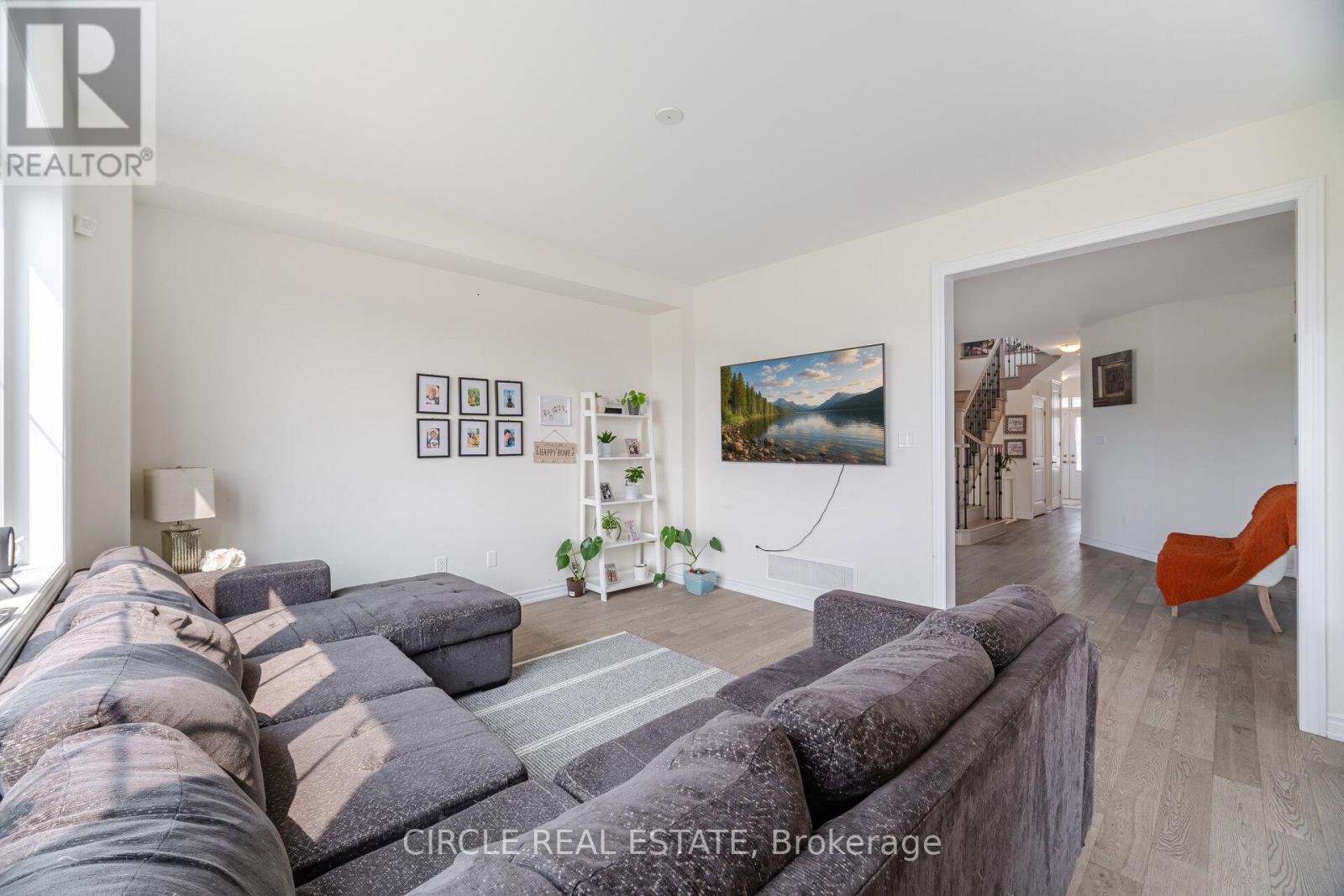 7 Bee Crescent, Brantford, Ontario  N3T 0V7 - Photo 11 - X12579224