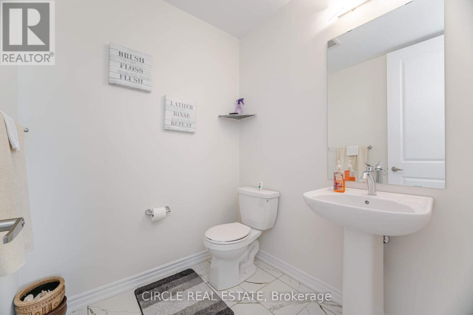 7 Bee Crescent, Brantford, Ontario  N3T 0V7 - Photo 24 - X12579224