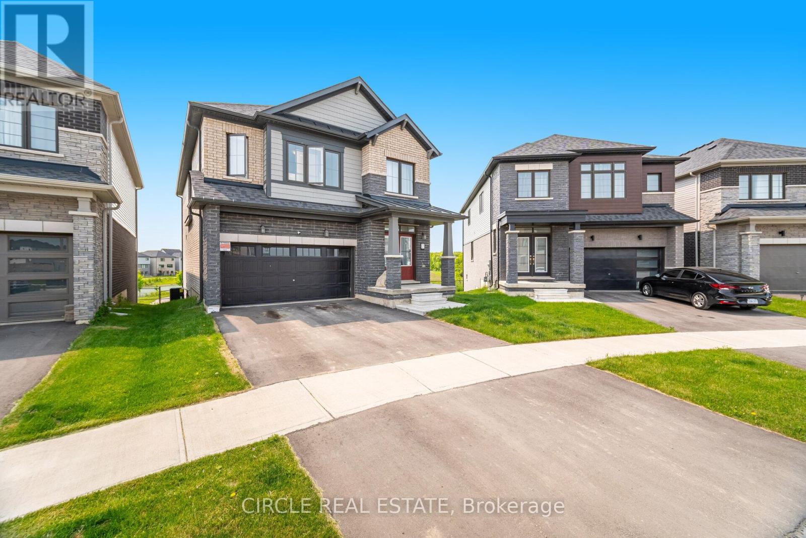 7 Bee Crescent, Brantford, Ontario  N3T 0V7 - Photo 4 - X12579224