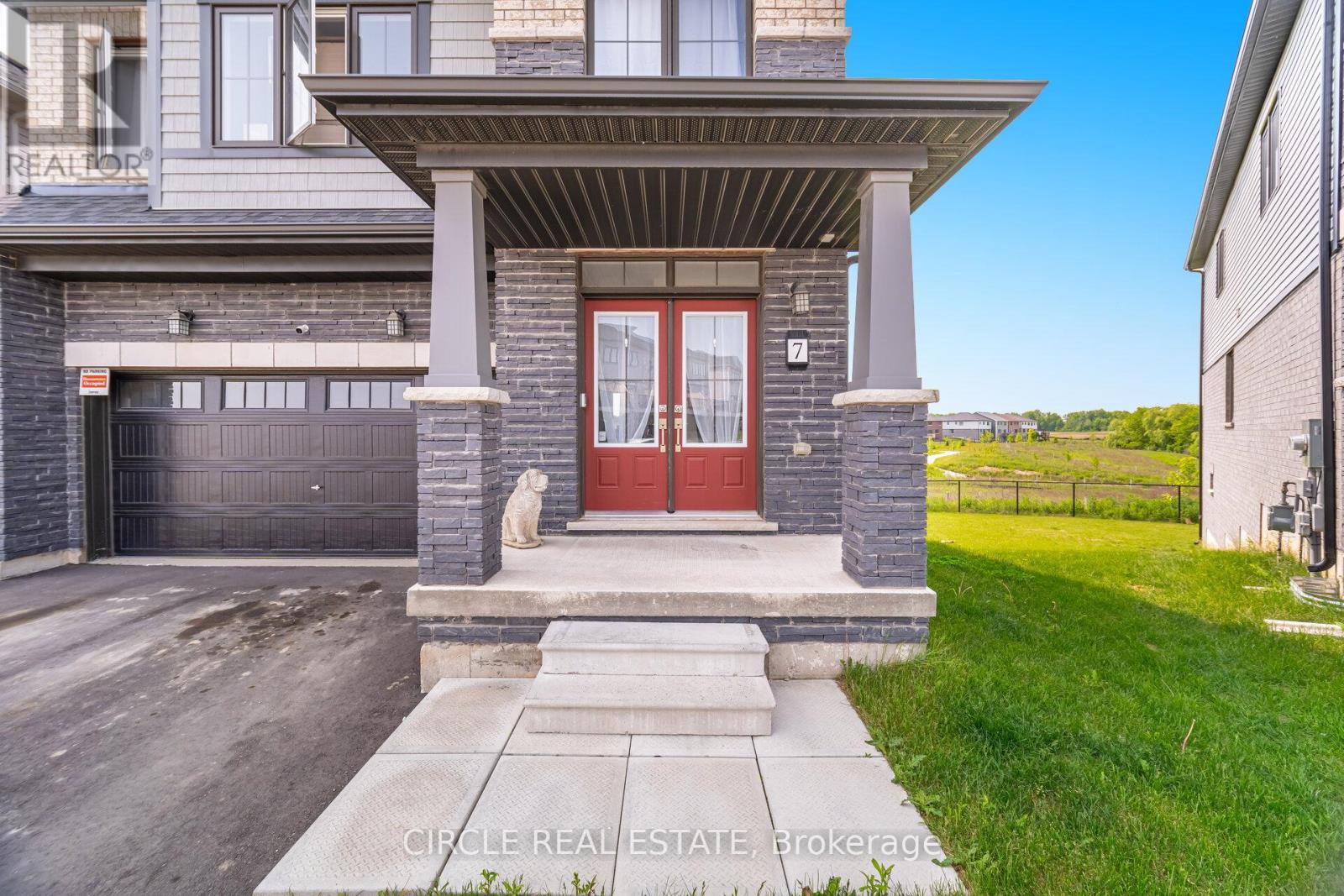 7 Bee Crescent, Brantford, Ontario  N3T 0V7 - Photo 5 - X12579224