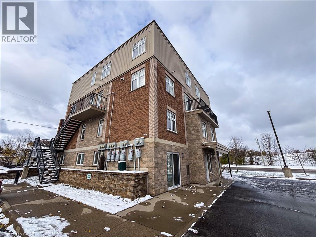 91 Dixon Street Unit# 4, Kitchener, Ontario  N2G 3E8 - Photo 34 - 40790689