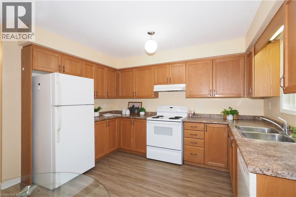 240 Westmeadow Drive Unit# 10b, Kitchener, Ontario  N2N 0A1 - Photo 14 - 40790615