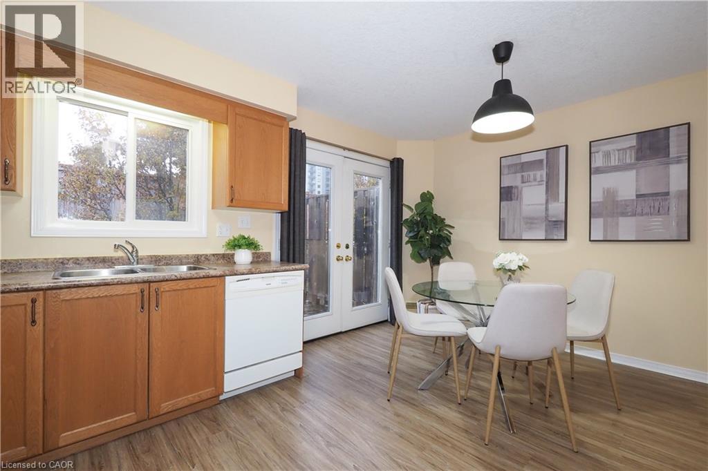 240 Westmeadow Drive Unit# 10b, Kitchener, Ontario  N2N 0A1 - Photo 16 - 40790615