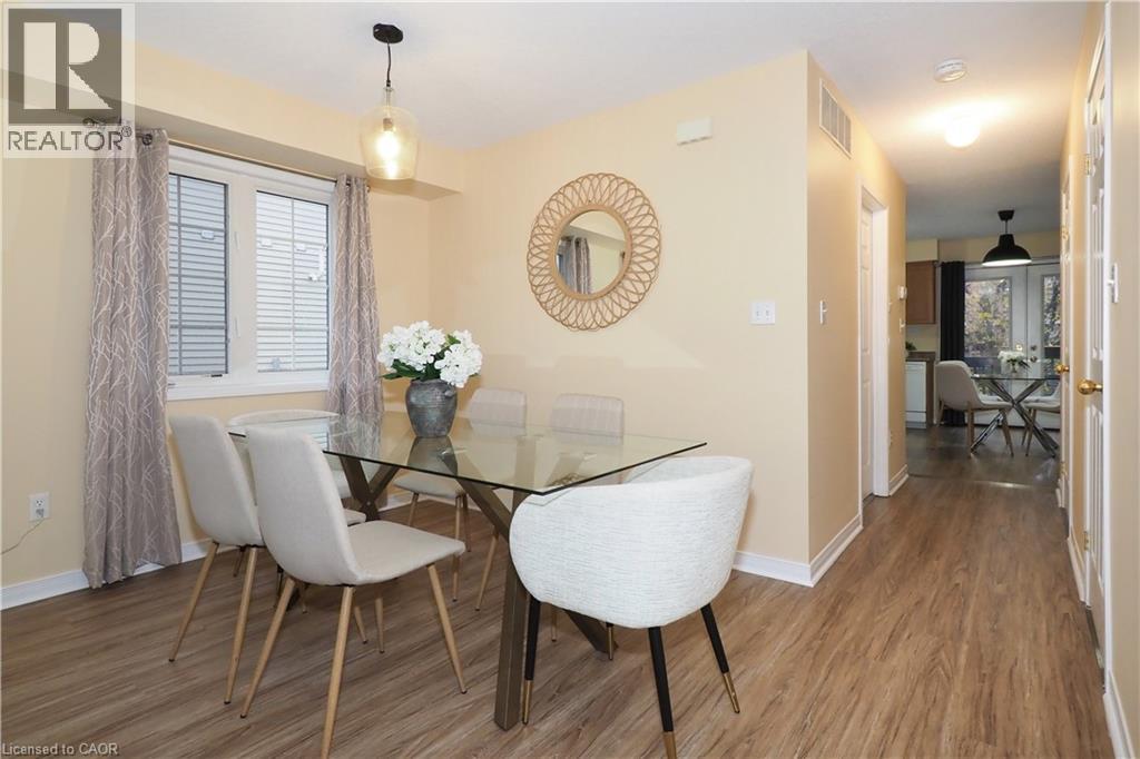 240 Westmeadow Drive Unit# 10b, Kitchener, Ontario  N2N 0A1 - Photo 5 - 40790615