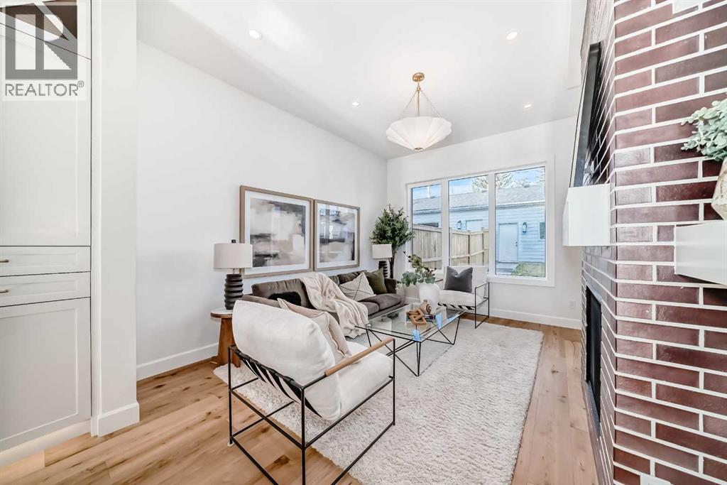 2048 41 Avenue Sw, Calgary, Alberta  T2T 6N7 - Photo 10 - A2264882