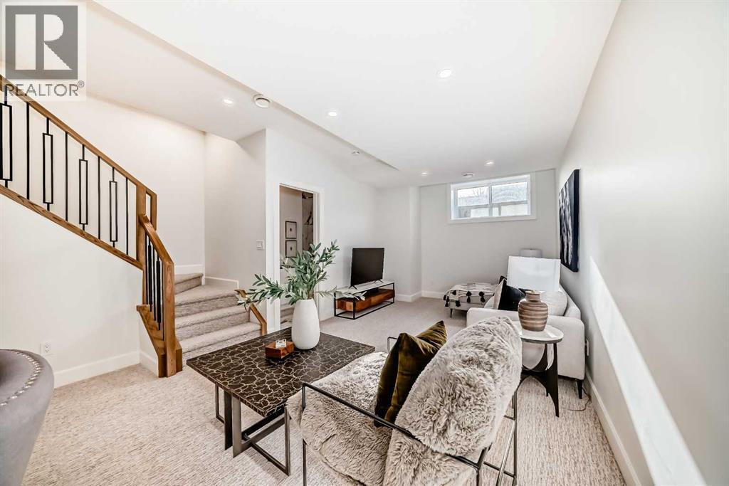 2048 41 Avenue Sw, Calgary, Alberta  T2T 6N7 - Photo 38 - A2264882