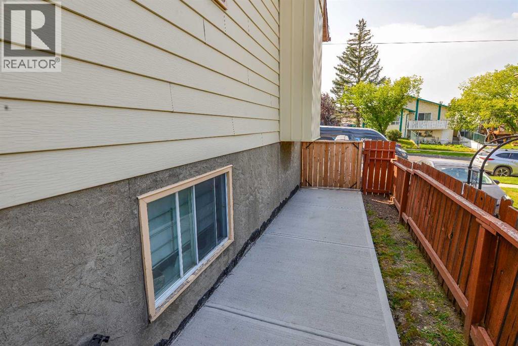 8416 Centre Street Ne, Calgary, Alberta  T3K 1Y1 - Photo 33 - A2267251