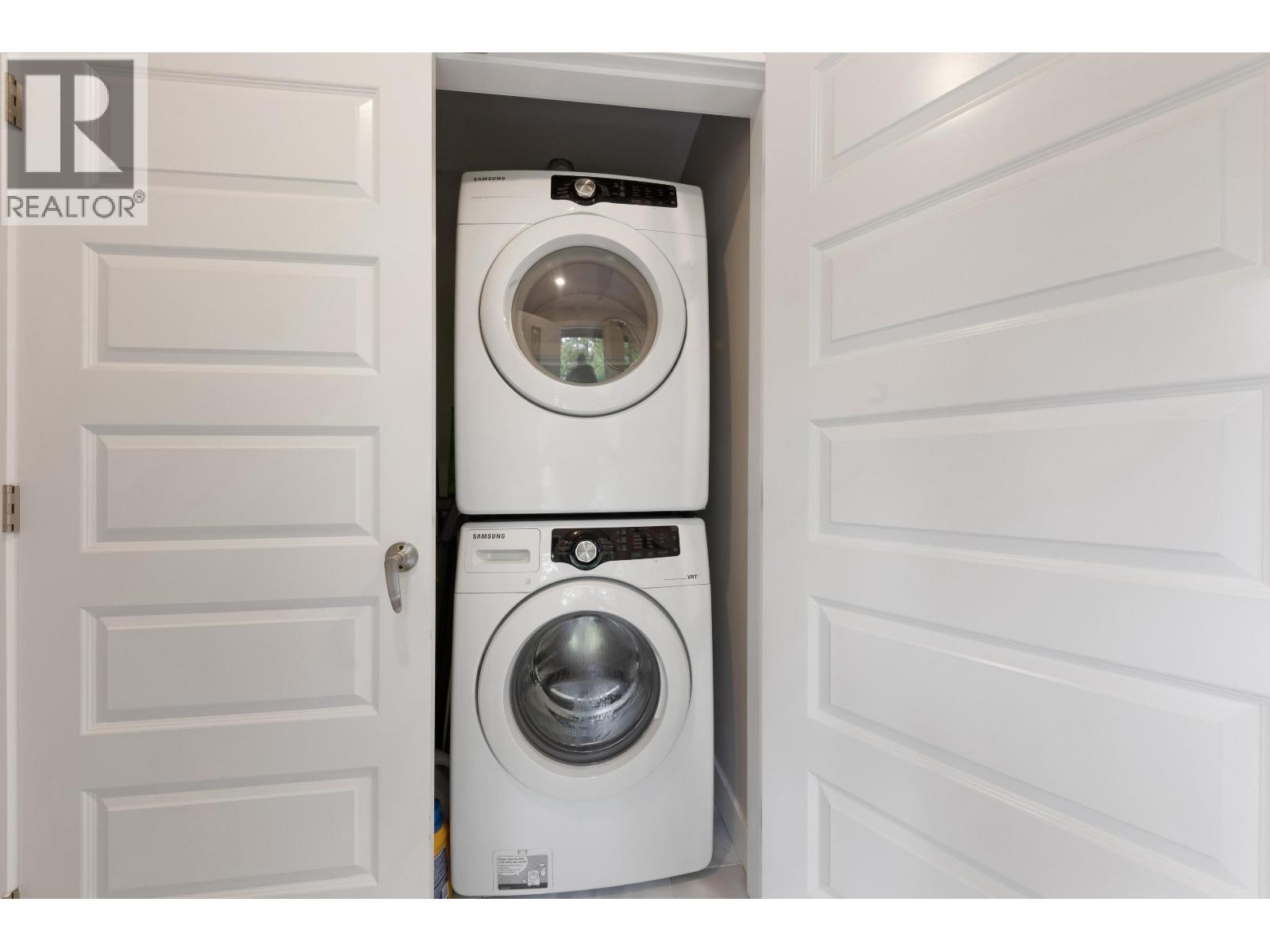 4477 Primrose Lane, North Vancouver, British Columbia  V7R 4H1 - Photo 10 - R3070168