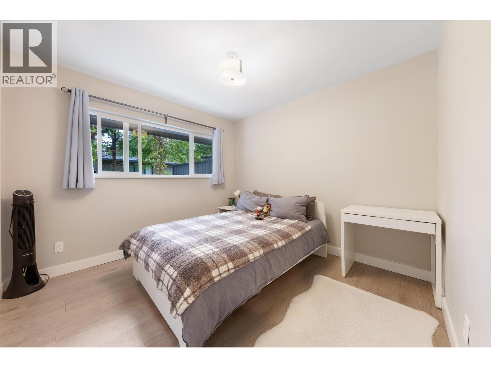 4477 Primrose Lane, North Vancouver, British Columbia  V7R 4H1 - Photo 5 - R3070168