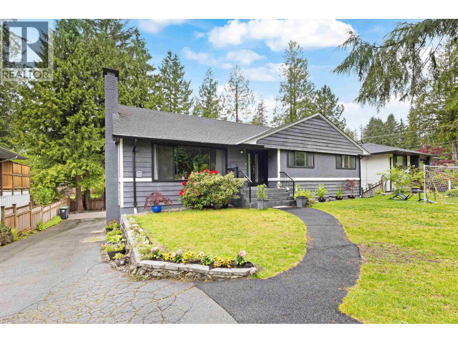 4477 Primrose Lane, North Vancouver, British Columbia  V7R 4H1 - Photo 31 - R3070168