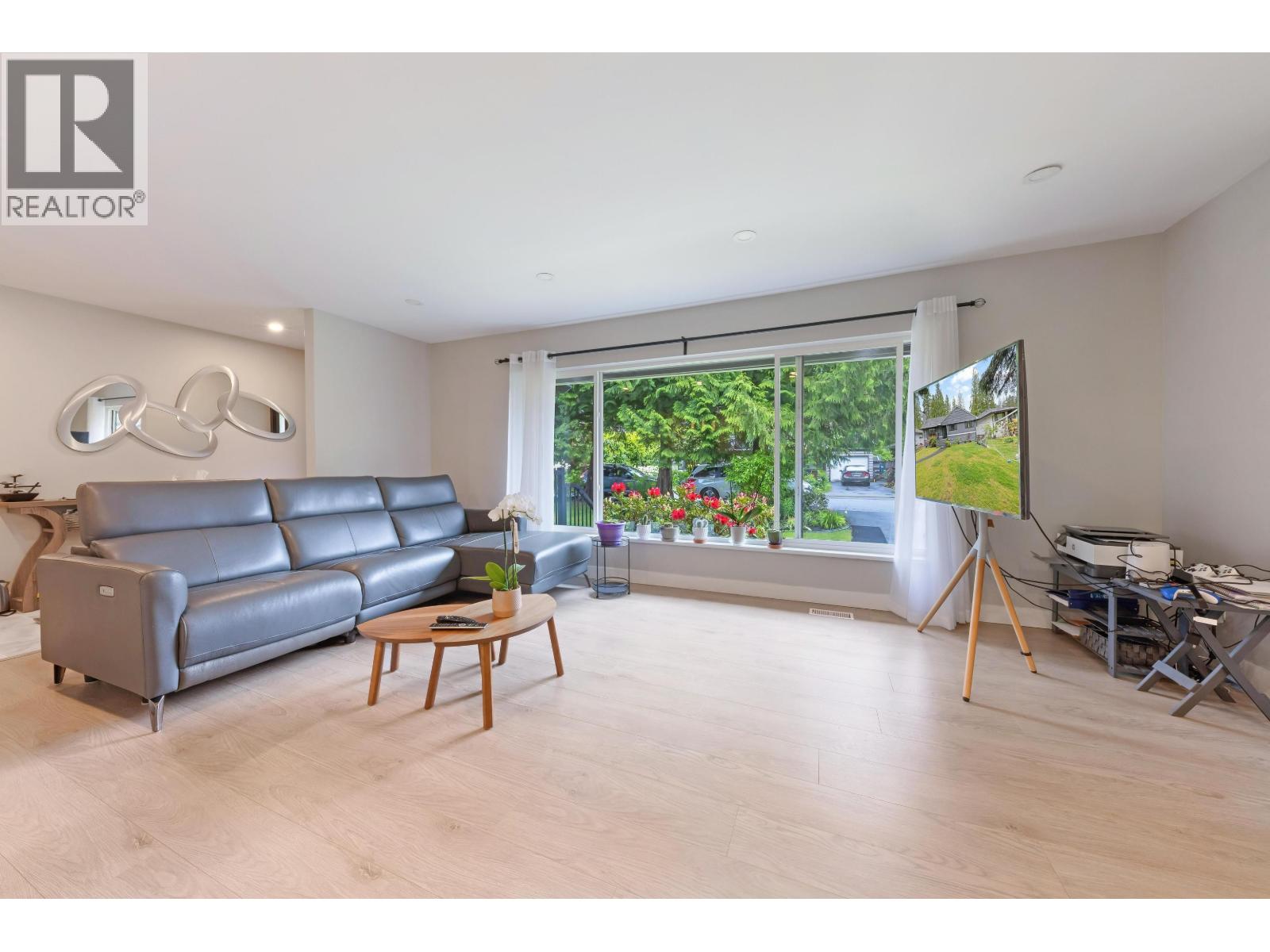 4477 Primrose Lane, North Vancouver, British Columbia  V7R 4H1 - Photo 13 - R3070168