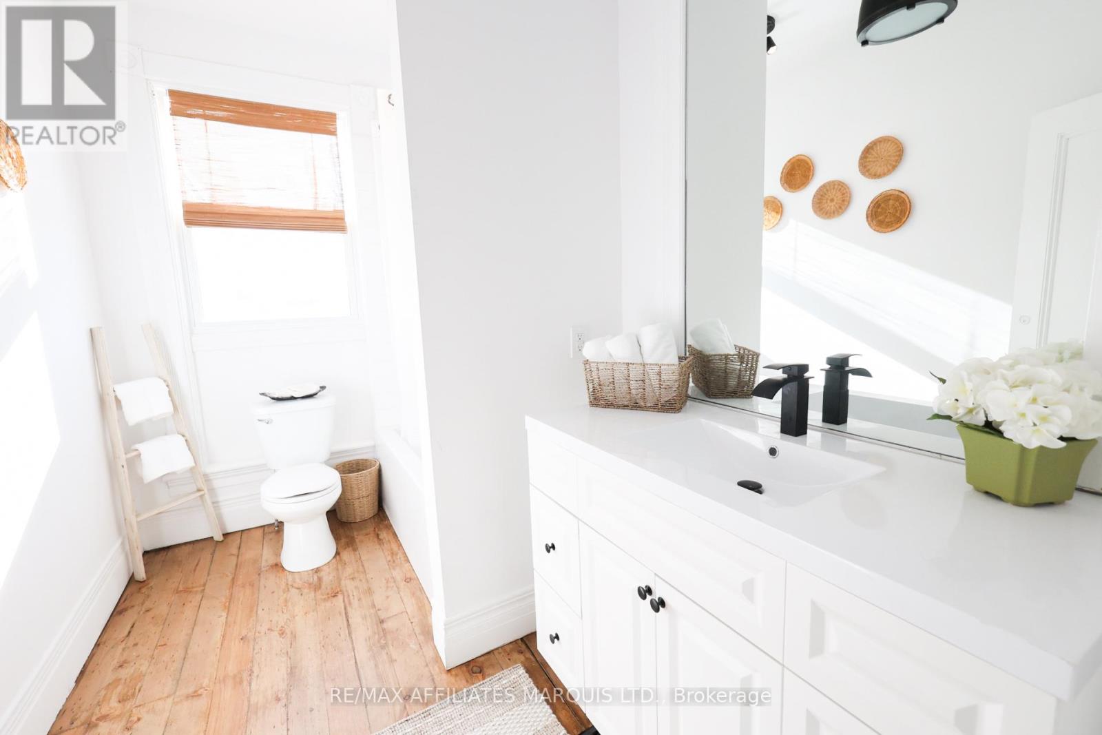 11 Elgin Street E, North Glengarry, Ontario  K0C 1A0 - Photo 32 - X12520200