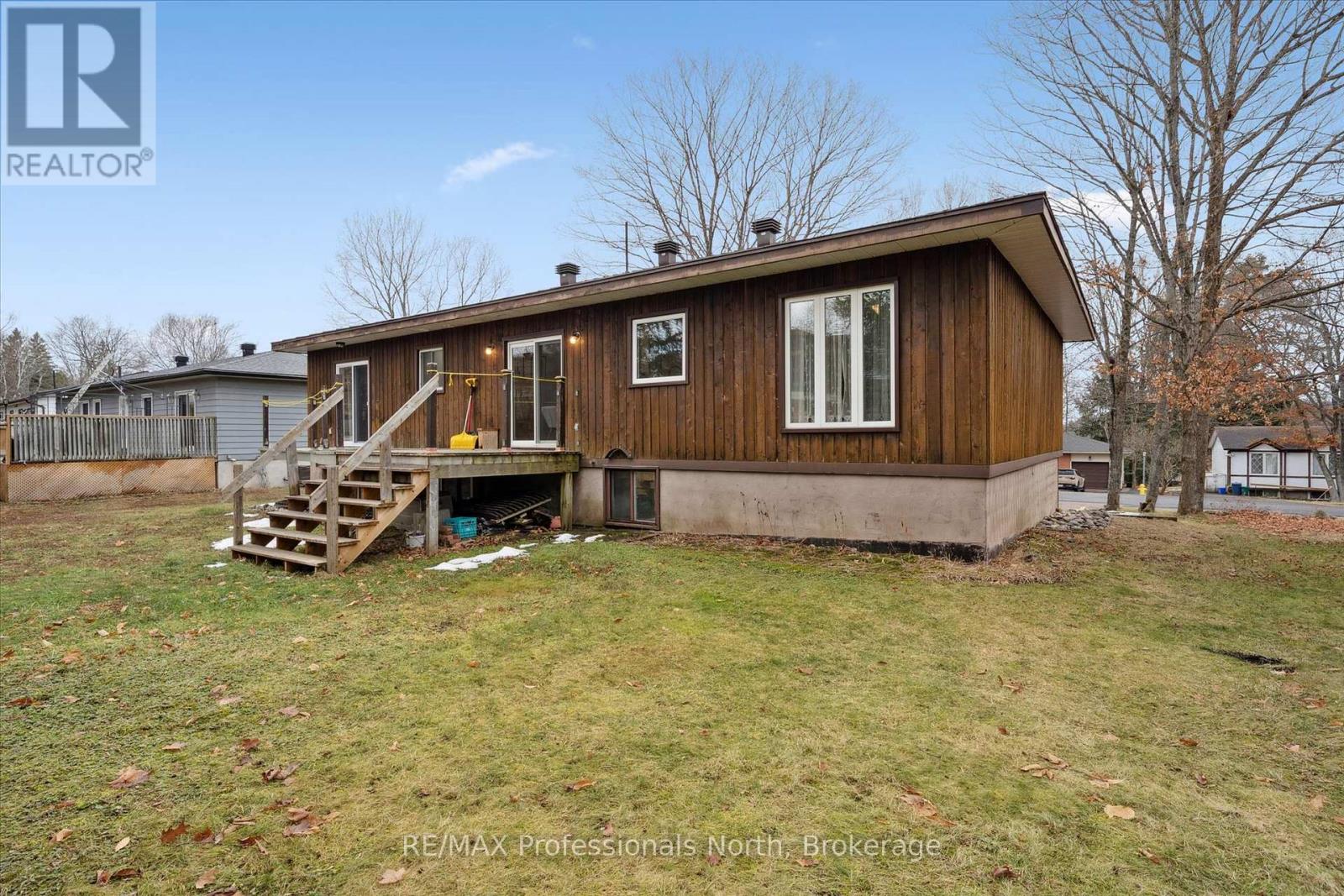 91 Hubbel Crescent, Huntsville, Ontario  P1H 1S6 - Photo 37 - X12579362