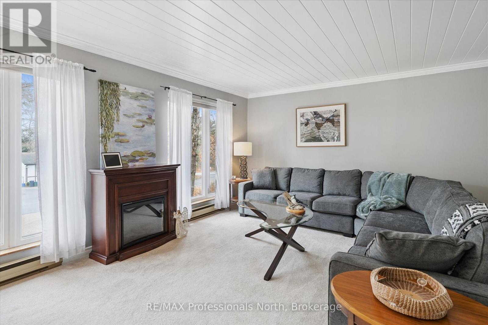 91 Hubbel Crescent, Huntsville, Ontario  P1H 1S6 - Photo 9 - X12579362