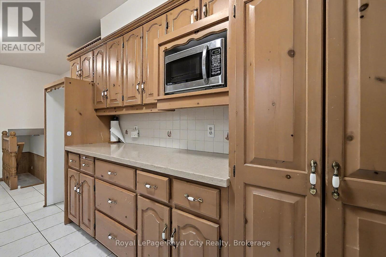 77 Kortright Road W, Guelph, Ontario  N1G 3B3 - Photo 13 - X12579420