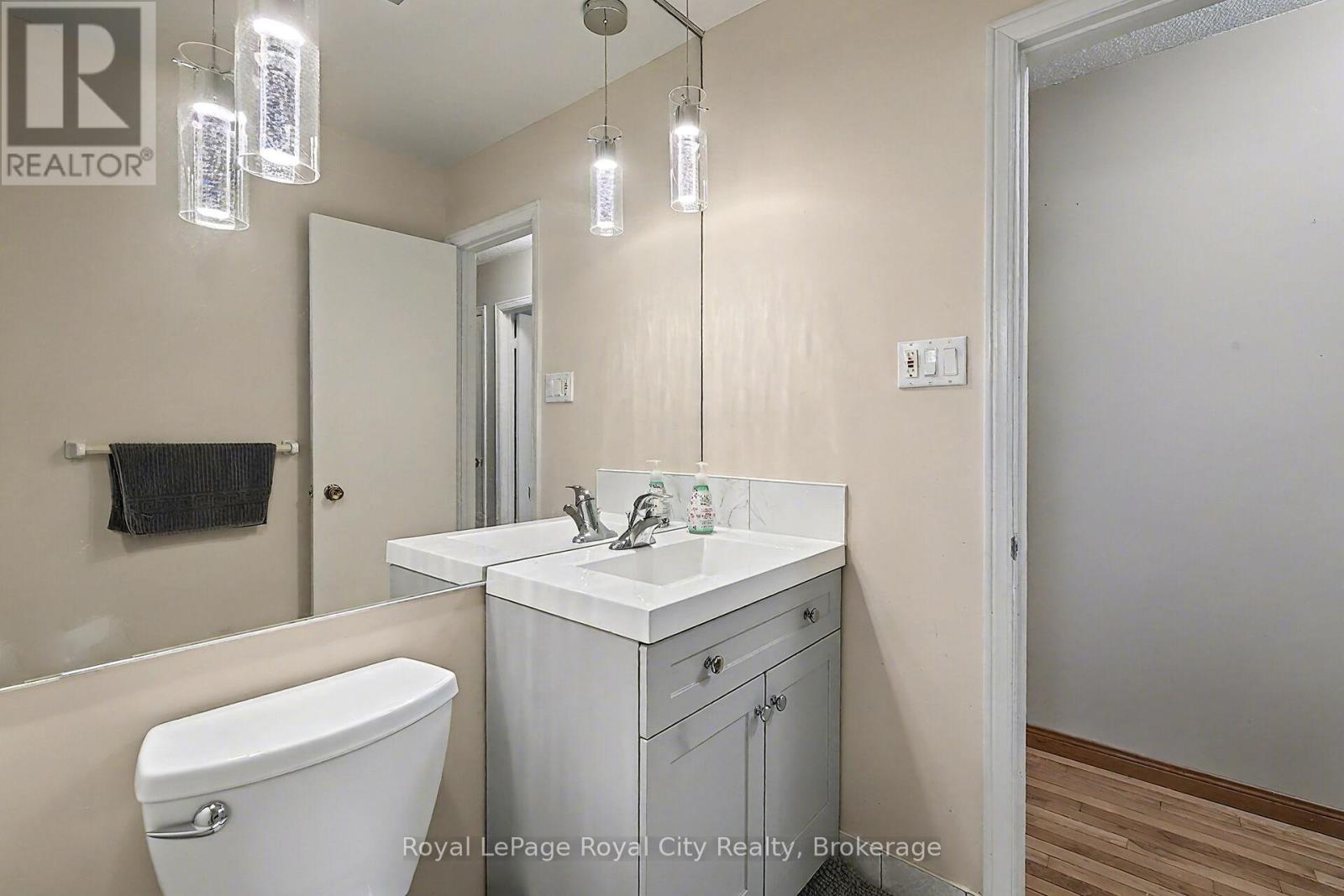 77 Kortright Road W, Guelph, Ontario  N1G 3B3 - Photo 21 - X12579420