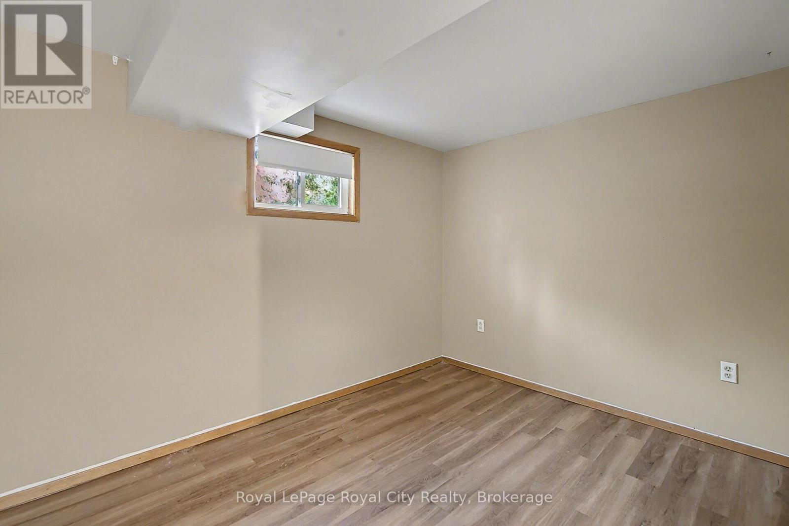 77 Kortright Road W, Guelph, Ontario  N1G 3B3 - Photo 24 - X12579420