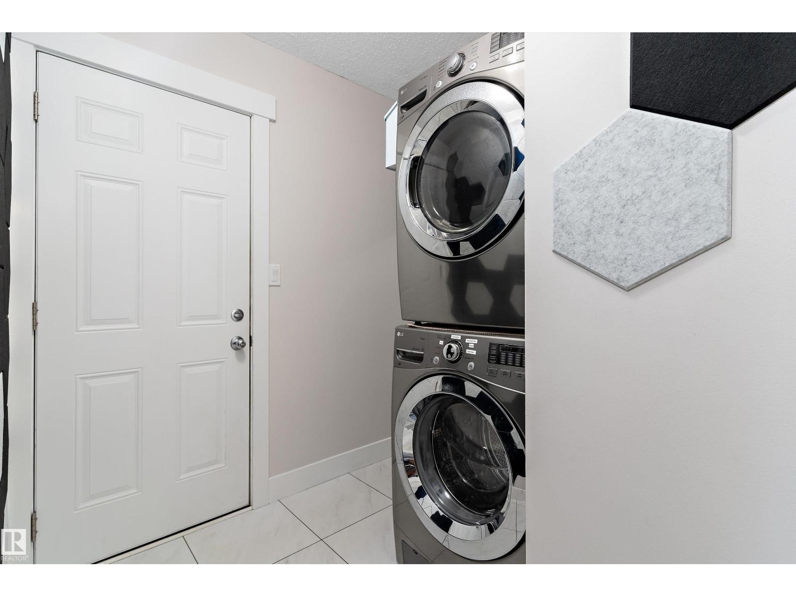 3026 105a St Nw, Edmonton, Alberta  T6J 3A5 - Photo 15 - E4466782