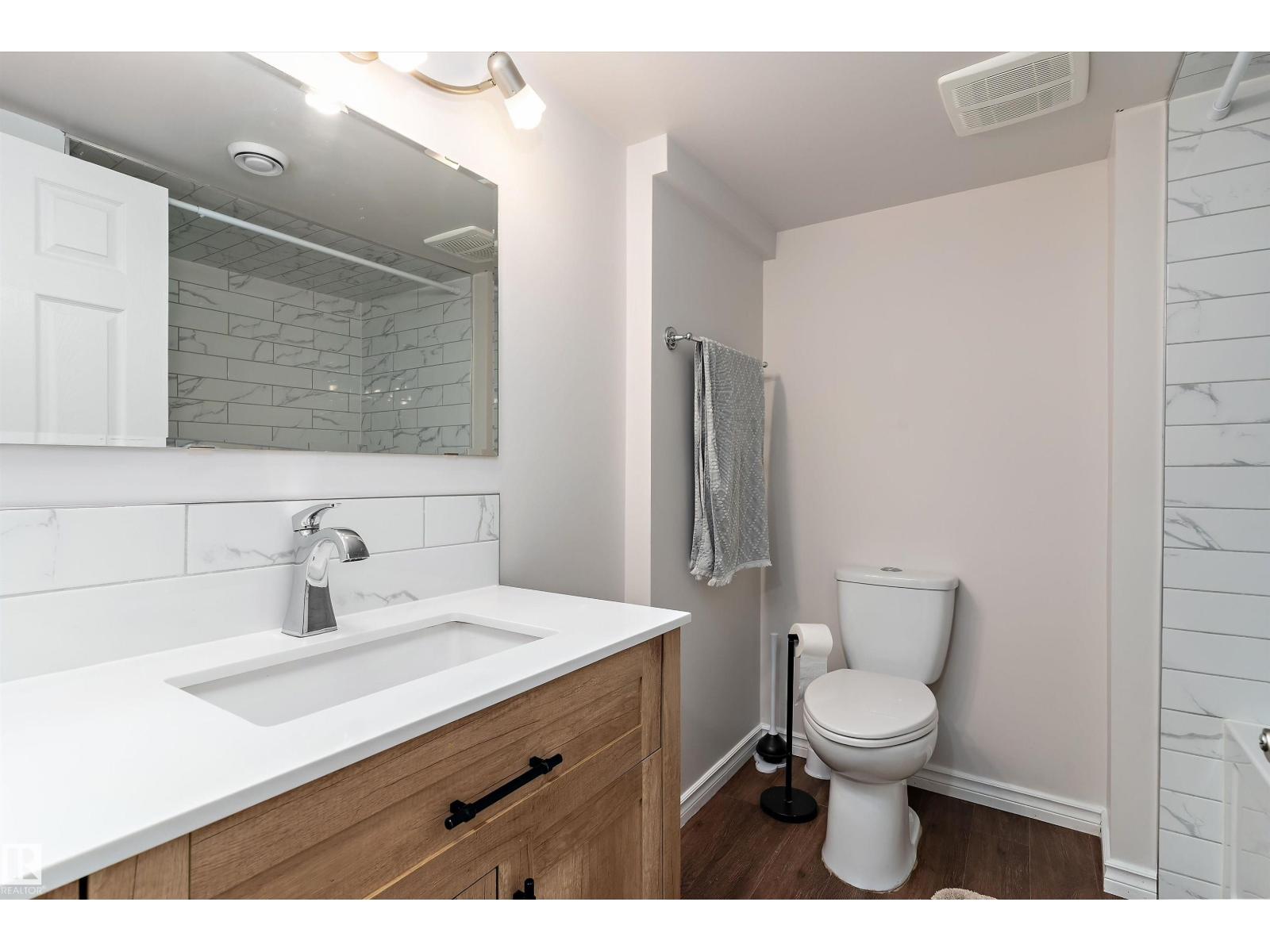 3026 105a St Nw, Edmonton, Alberta  T6J 3A5 - Photo 35 - E4466782