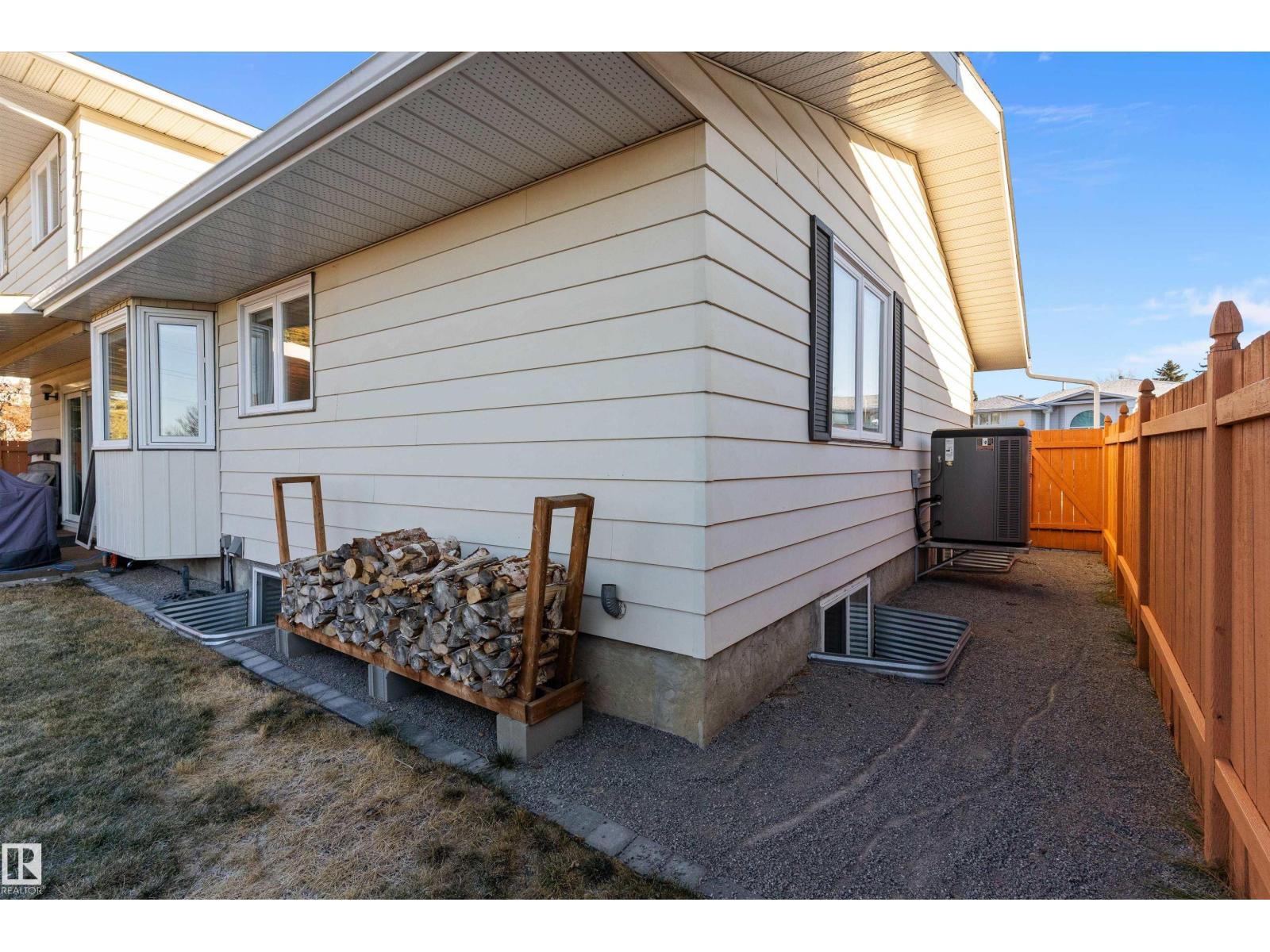 3026 105a St Nw, Edmonton, Alberta  T6J 3A5 - Photo 41 - E4466782