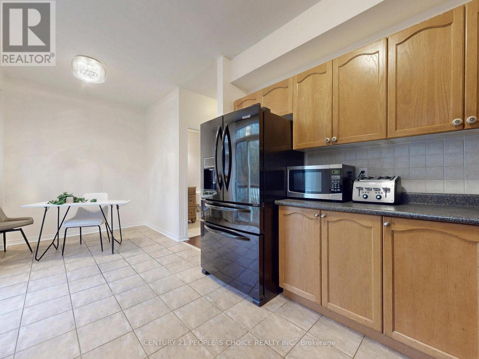 8 Croker Drive E, Ajax, Ontario  L1S 7T3 - Photo 11 - E12575488