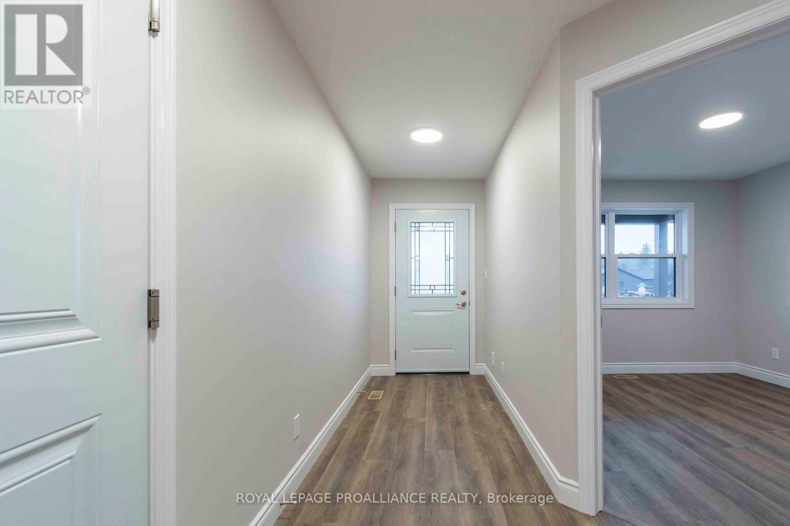 27 Clayton John Avenue, Brighton, Ontario  K0K 1H0 - Photo 3 - X12338808