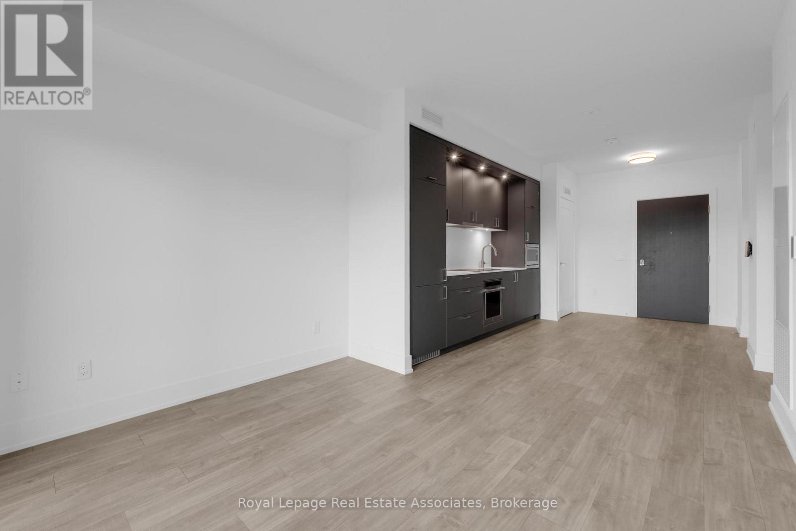 616 - 259 The Kingsway, Toronto, Ontario  M9A 0G2 - Photo 16 - W12576766