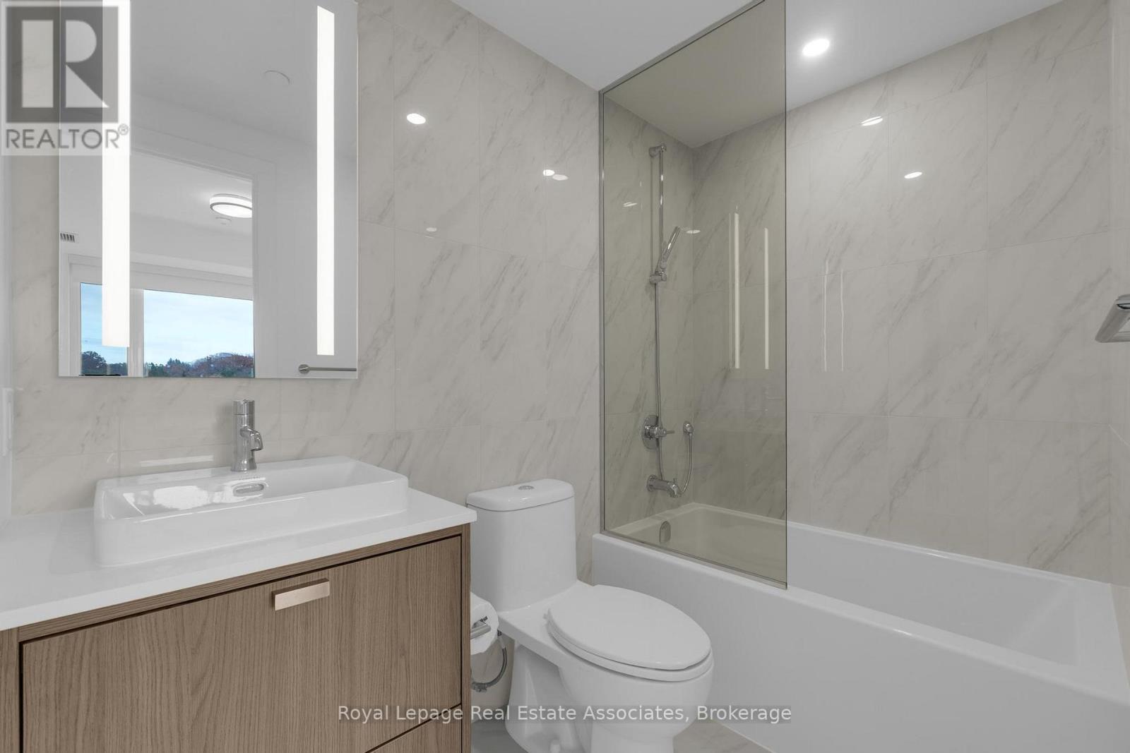 616 - 259 The Kingsway, Toronto, Ontario  M9A 0G2 - Photo 23 - W12576766