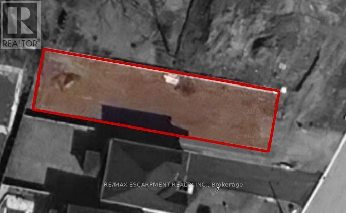 9 BARTLETT AVENUE, Grimsby, Ontario