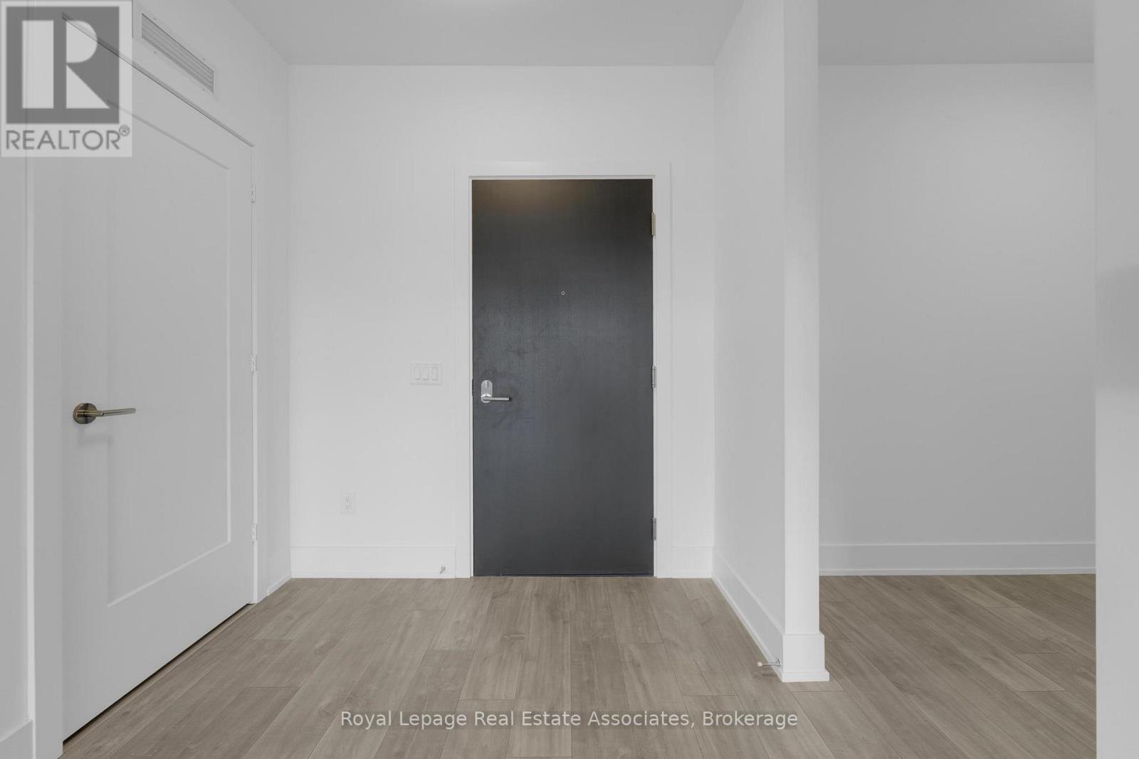 616 - 259 The Kingsway, Toronto, Ontario  M9A 0G2 - Photo 27 - W12576766