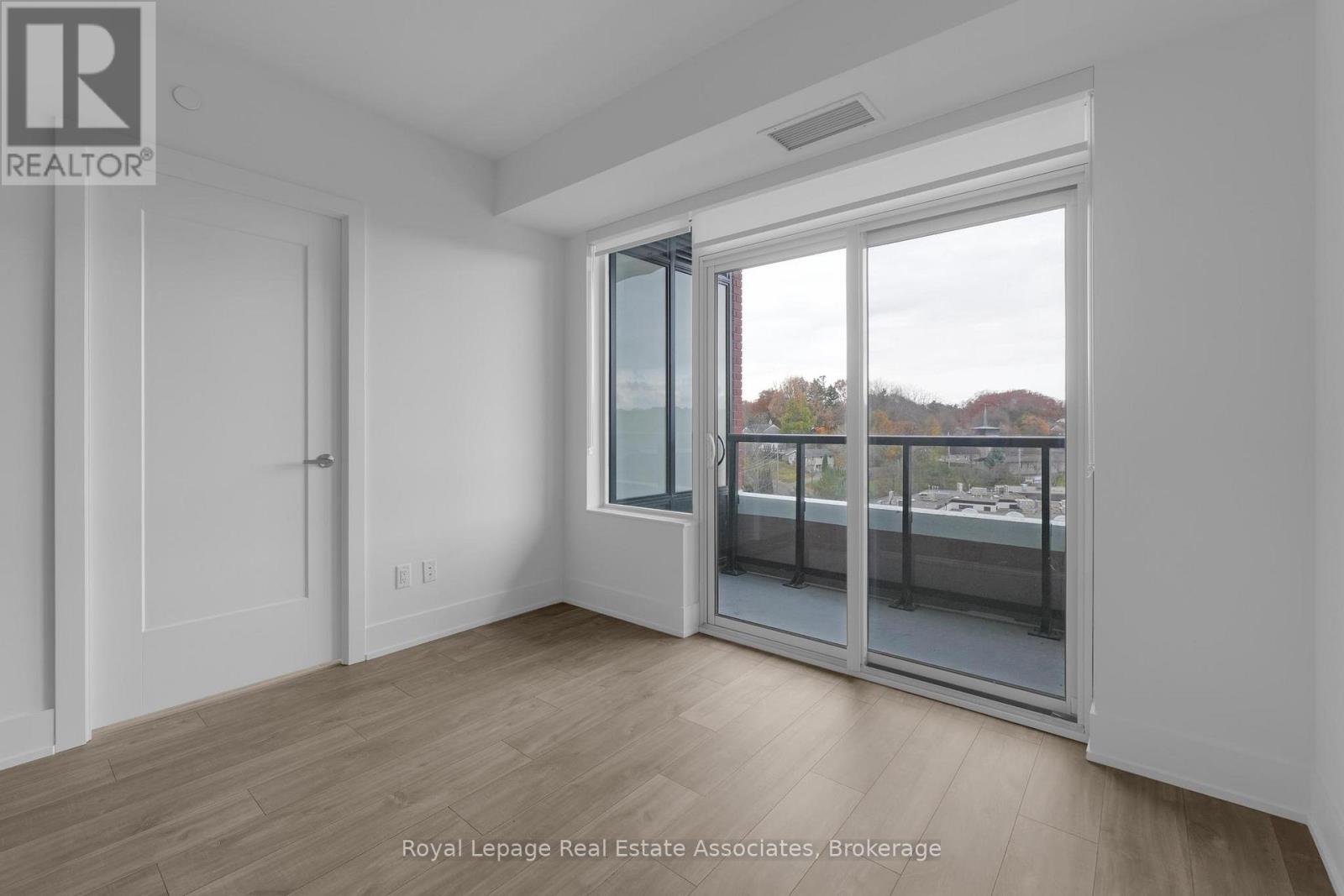 616 - 259 The Kingsway, Toronto, Ontario  M9A 0G2 - Photo 12 - W12576766