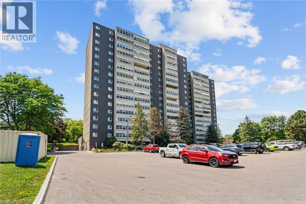 225 Harvard Place Unit# 611, Waterloo, Ontario  N2J 4H4 - Photo 1 - 40790737