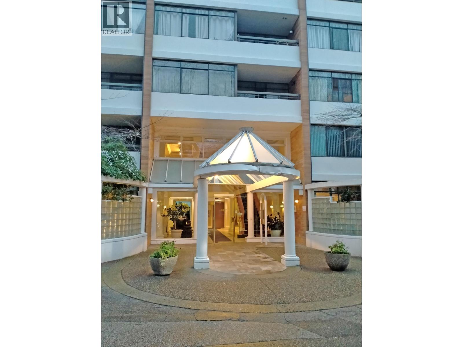 1309 6611 Minoru Boulevard, Richmond, British Columbia  V6Y 1Y9 - Photo 2 - R3070185