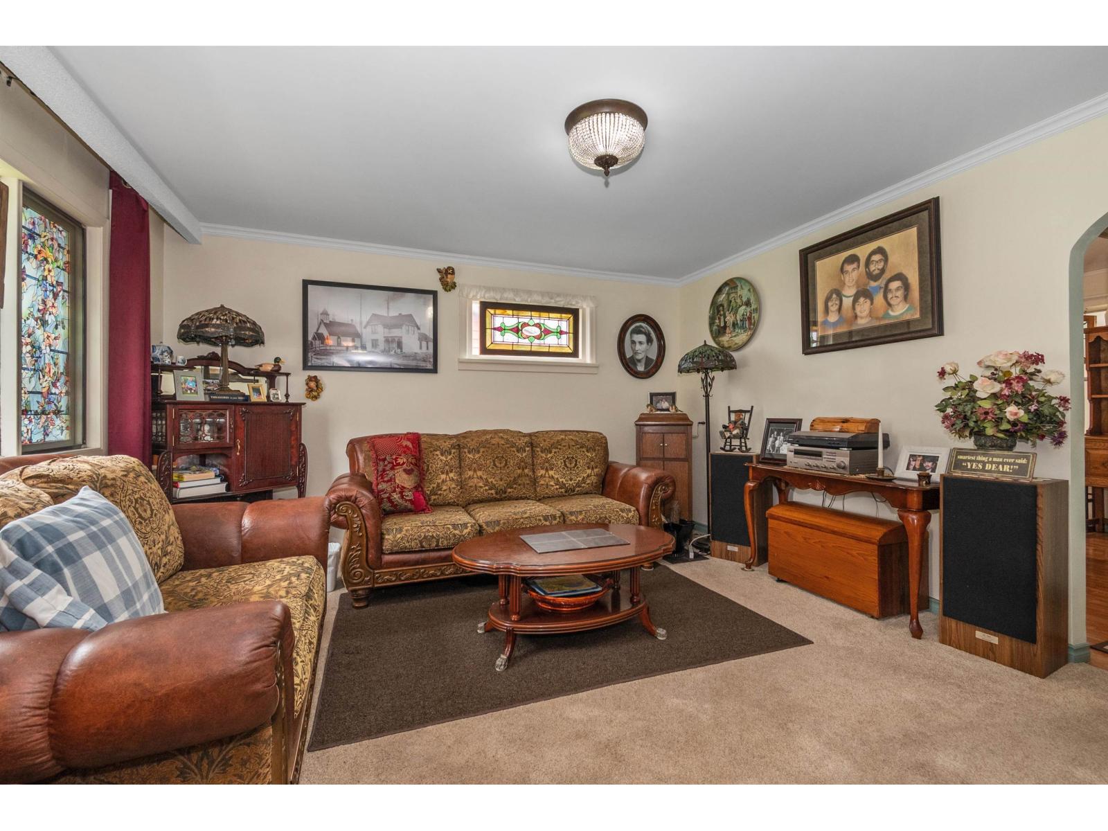 46186 Gore Avenue, Chilliwack Proper East, Chilliwack, British Columbia  V2P 1Z7 - Photo 4 - R3070157