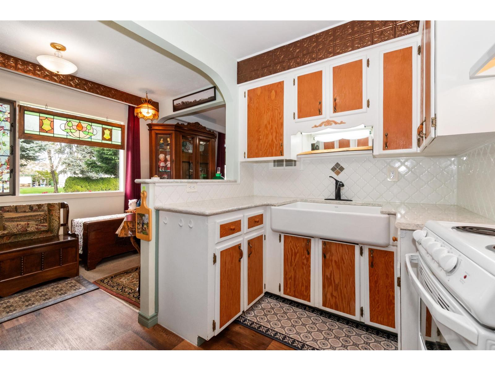 46186 Gore Avenue, Chilliwack Proper East, Chilliwack, British Columbia  V2P 1Z7 - Photo 12 - R3070157