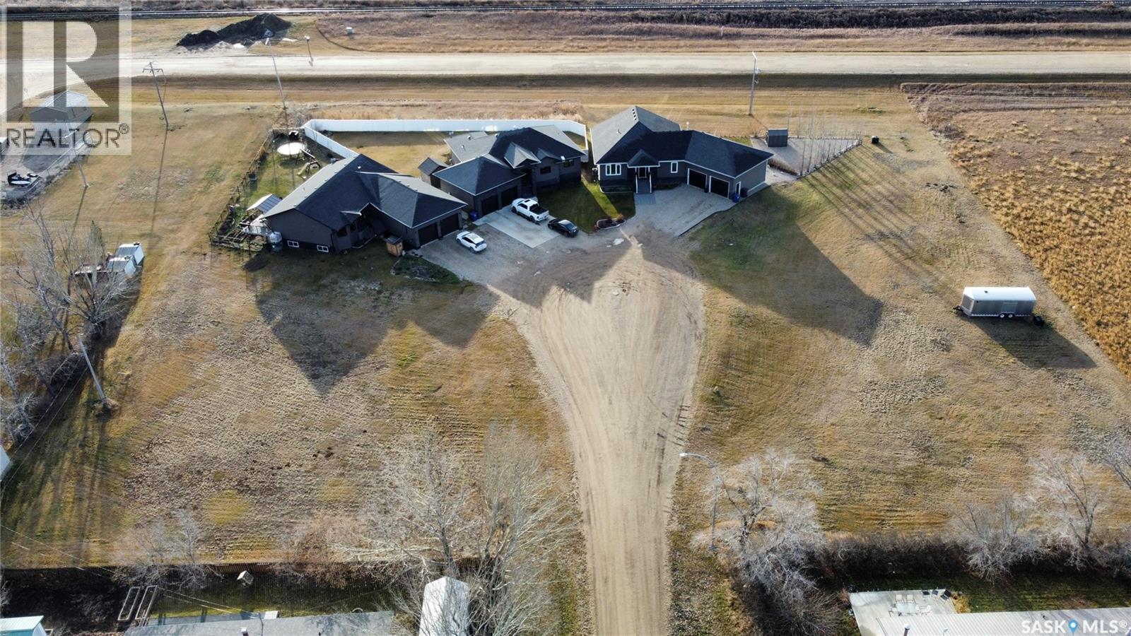 106 Canada Court, Hanley, Saskatchewan  S0G 2E0 - Photo 4 - SK024744