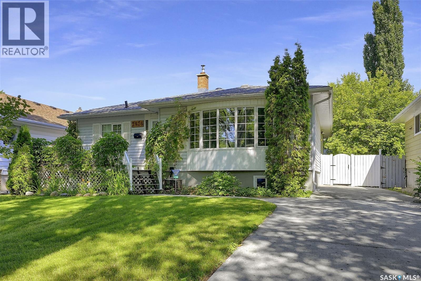 2826 23rd Avenue, Regina, Saskatchewan  S4S 1E6 - Photo 1 - SK024716