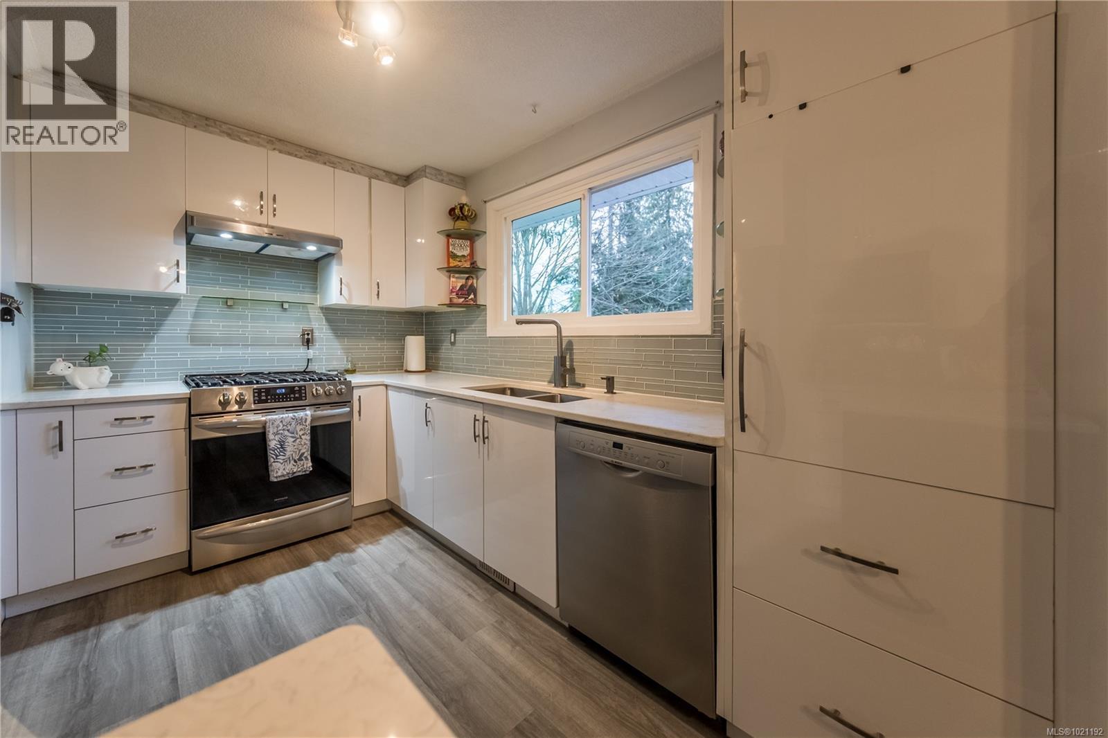 5810 Hammond Bay Rd, Nanaimo, British Columbia V9T 5N3 - Photo 7 - 1021192