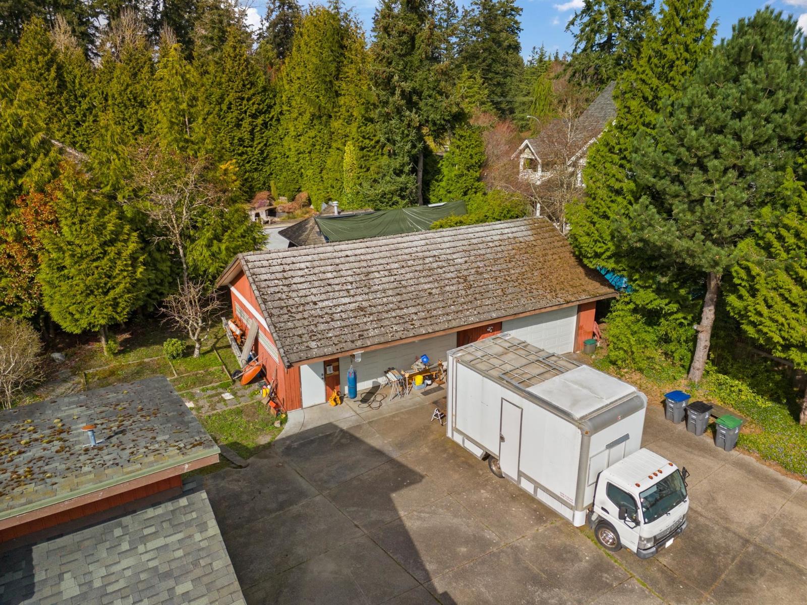 13201 23a Avenue, Surrey, British Columbia  V4A 9W5 - Photo 12 - R3070251