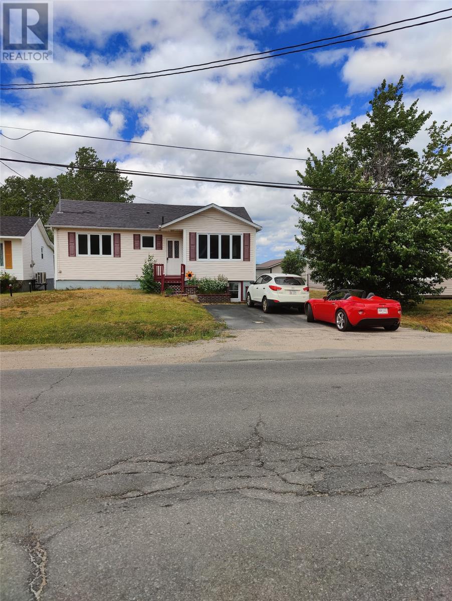 69 Main Street S, Glovertown, Newfoundland & Labrador  A0G 2L0 - Photo 2 - 1292935