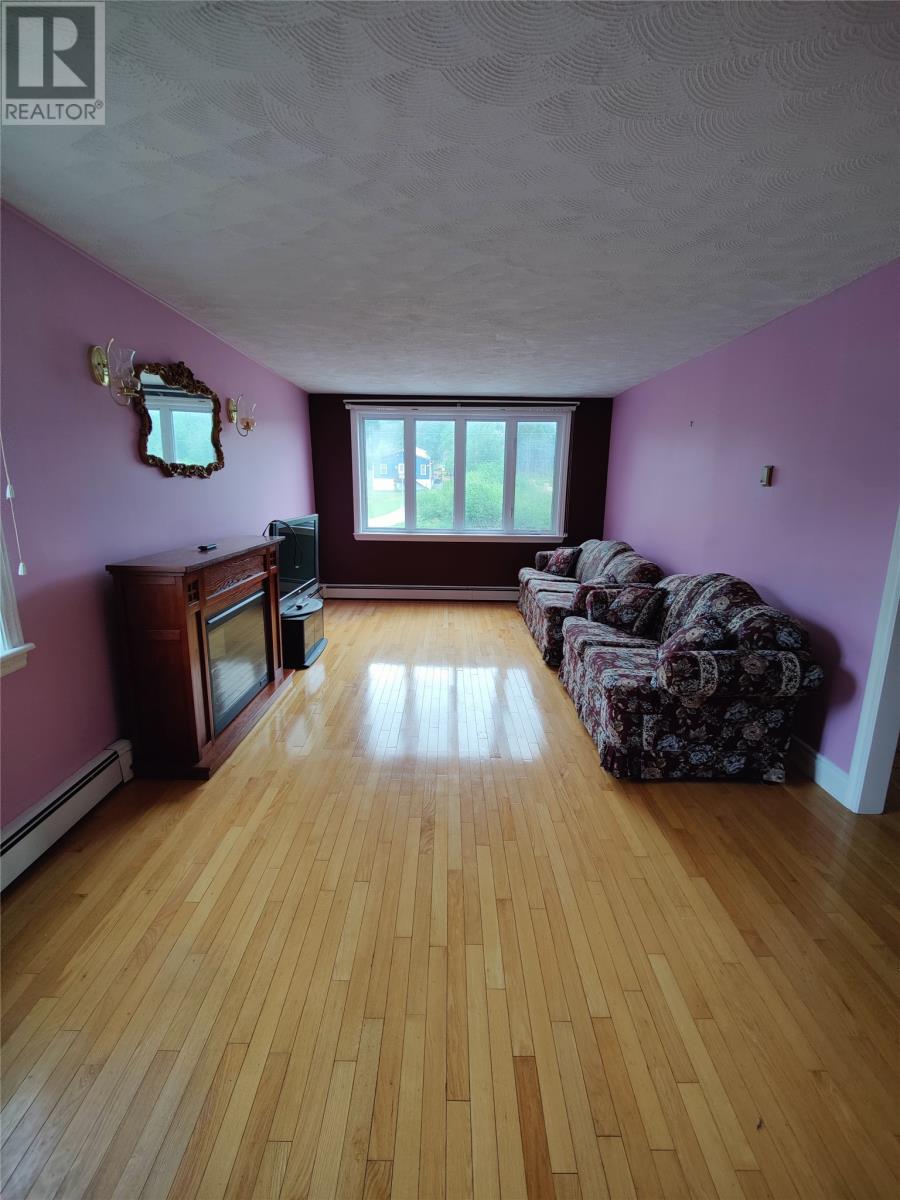 69 Main Street S, Glovertown, Newfoundland & Labrador  A0G 2L0 - Photo 6 - 1292935