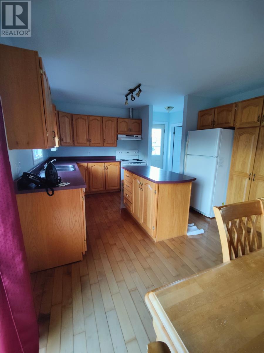 4 Steadyview Drive, Glovertown, Newfoundland & Labrador  A0G 2M0 - Photo 6 - 1292863